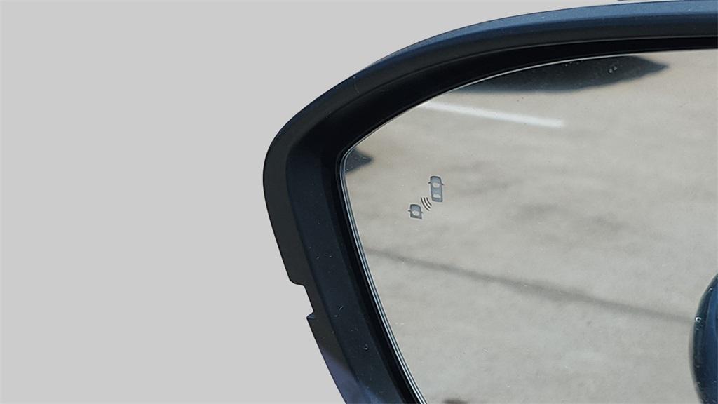 new 2025 Nissan Pathfinder car, priced at $44,882