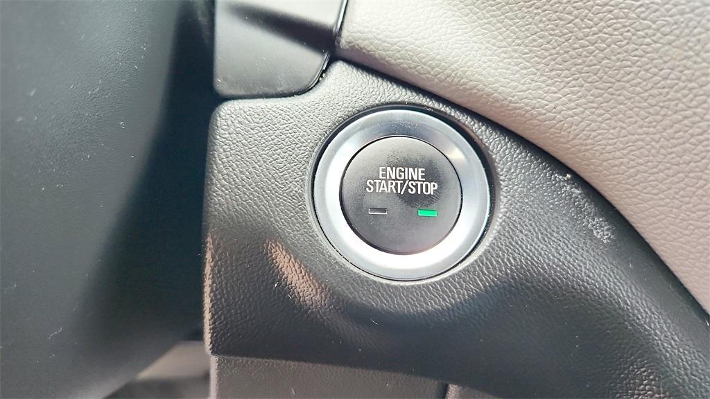 used 2023 Chevrolet Equinox car, priced at $21,699