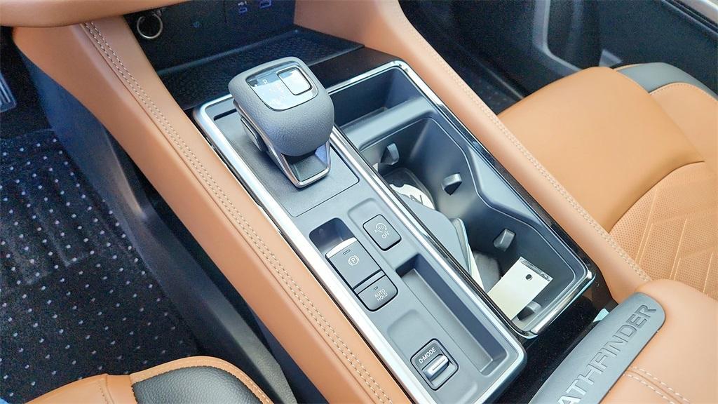 new 2025 Nissan Pathfinder car, priced at $47,761