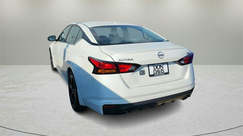 new 2025 Nissan Altima car, priced at $29,011