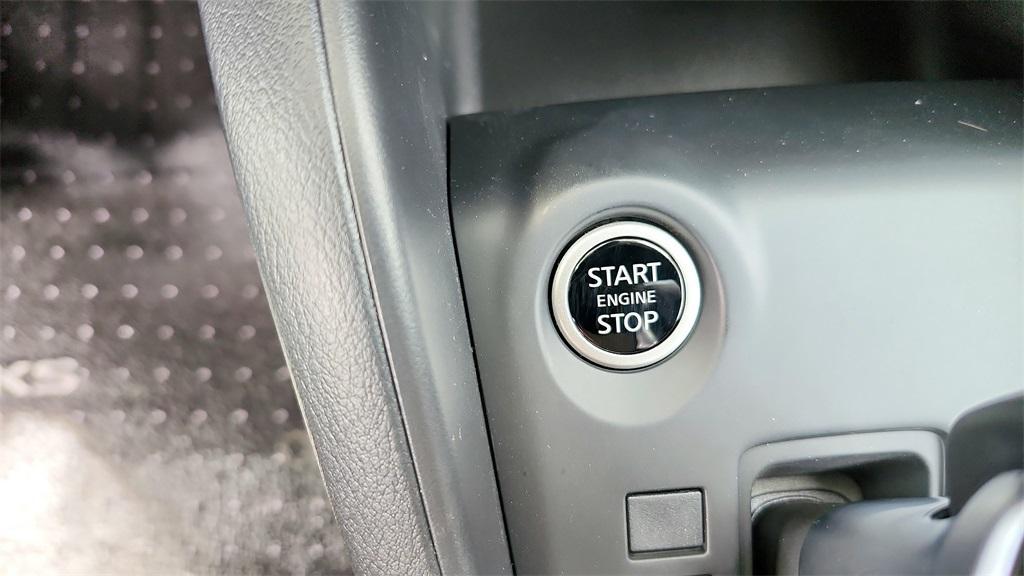 new 2025 Nissan Kicks car, priced at $23,179