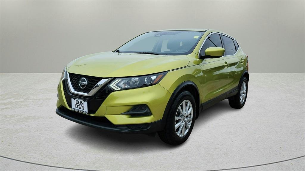 used 2020 Nissan Rogue Sport car, priced at $17,278