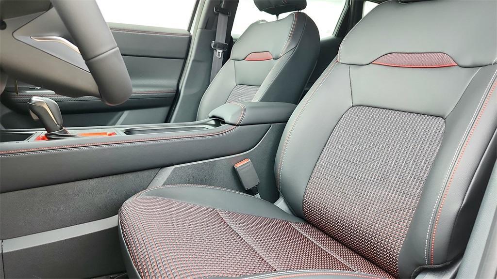 new 2025 Nissan Kicks car, priced at $27,619