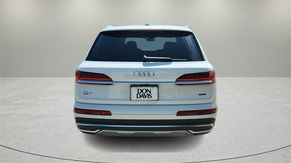 used 2024 Audi Q7 car, priced at $45,757