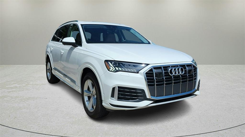 used 2024 Audi Q7 car, priced at $45,757