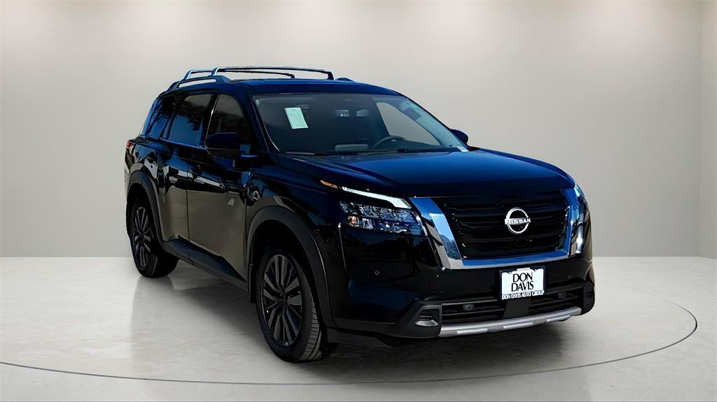 new 2025 Nissan Pathfinder car, priced at $43,836