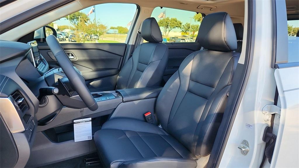 new 2025 Nissan Rogue car, priced at $31,911