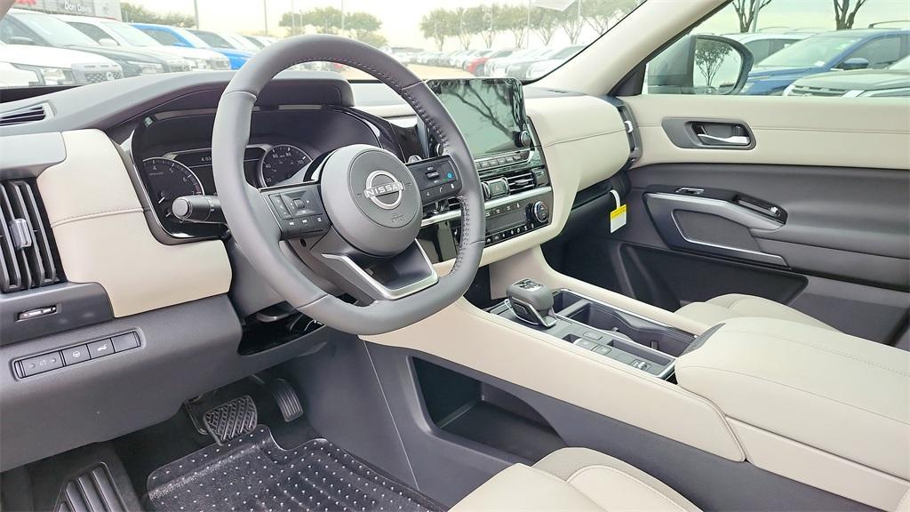 new 2025 Nissan Pathfinder car, priced at $42,439