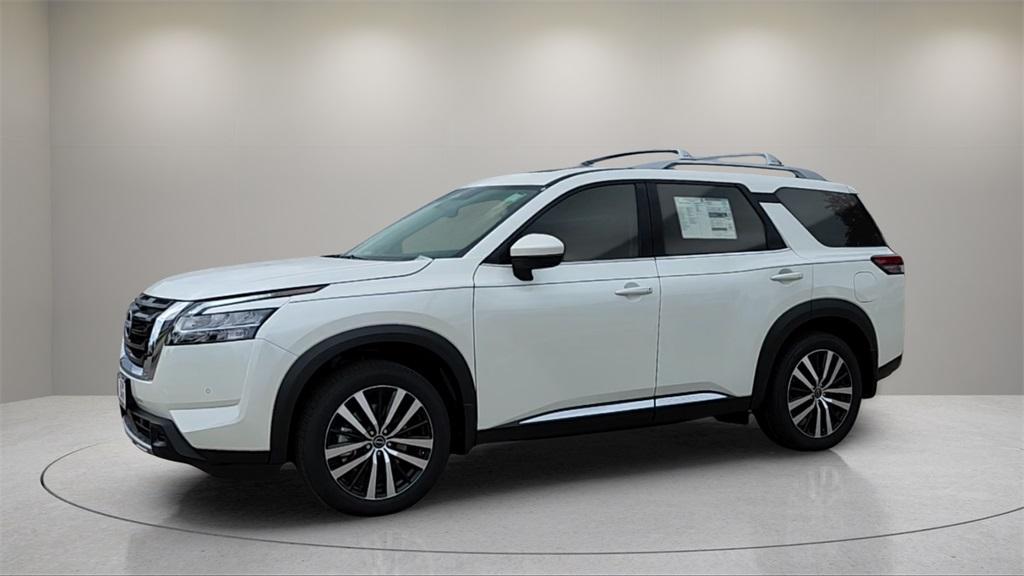 new 2025 Nissan Pathfinder car, priced at $48,590