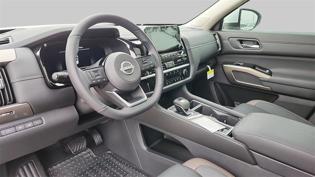 new 2025 Nissan Pathfinder car, priced at $46,730