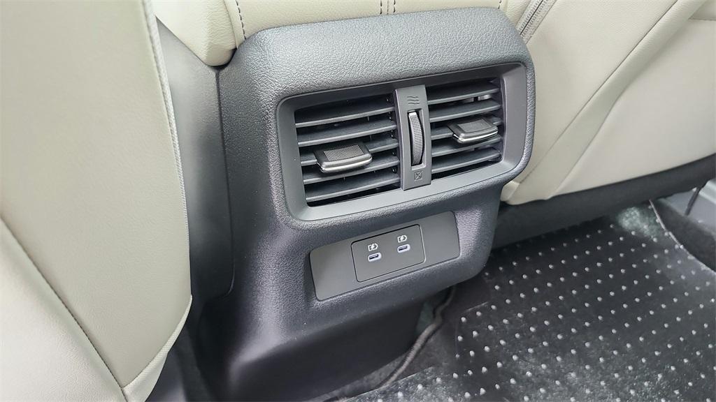new 2025 Nissan Murano car, priced at $45,745