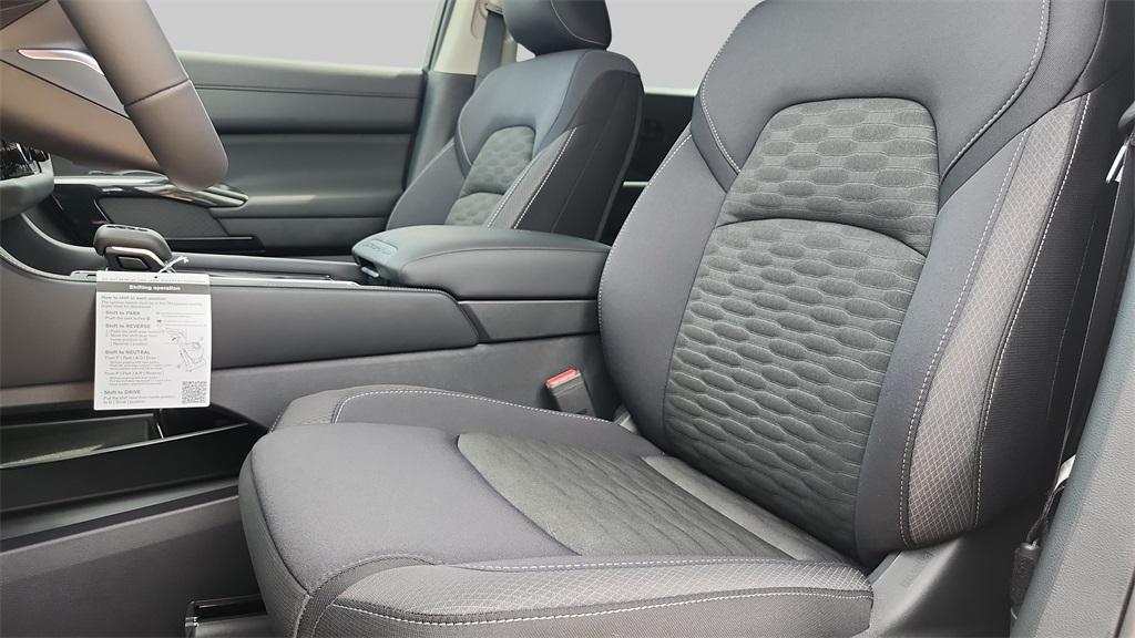 new 2025 Nissan Pathfinder car, priced at $35,866