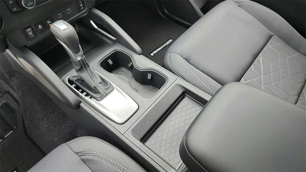 new 2025 Nissan Frontier car, priced at $38,440