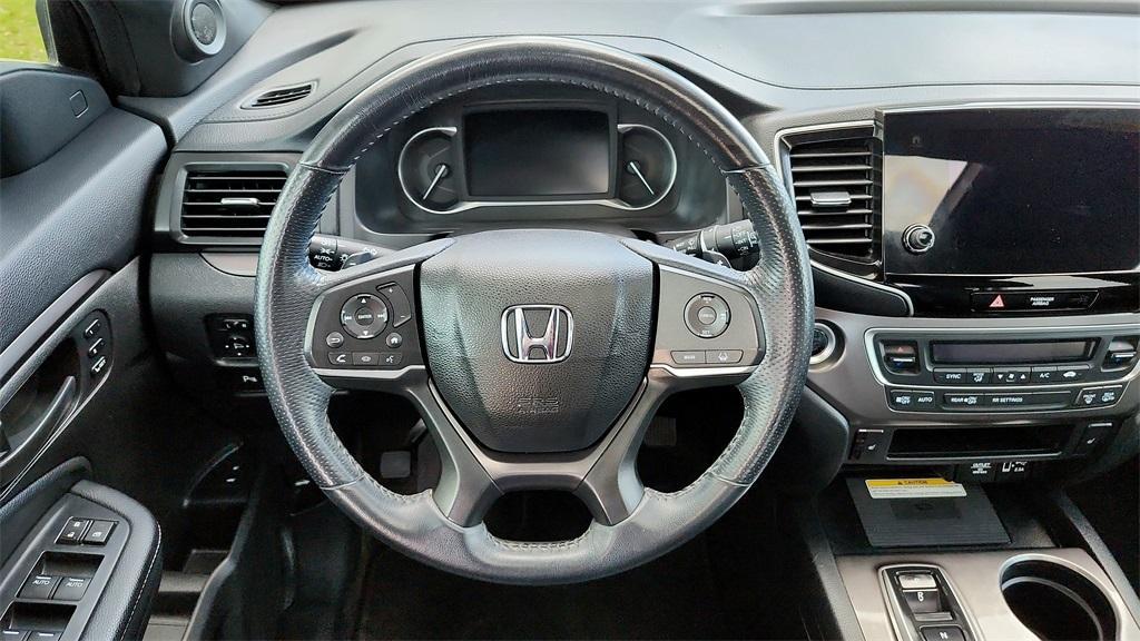 used 2022 Honda Passport car, priced at $25,701