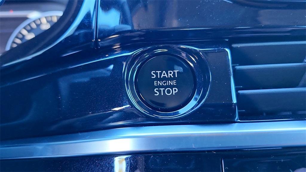 new 2025 Nissan Pathfinder car, priced at $35,866