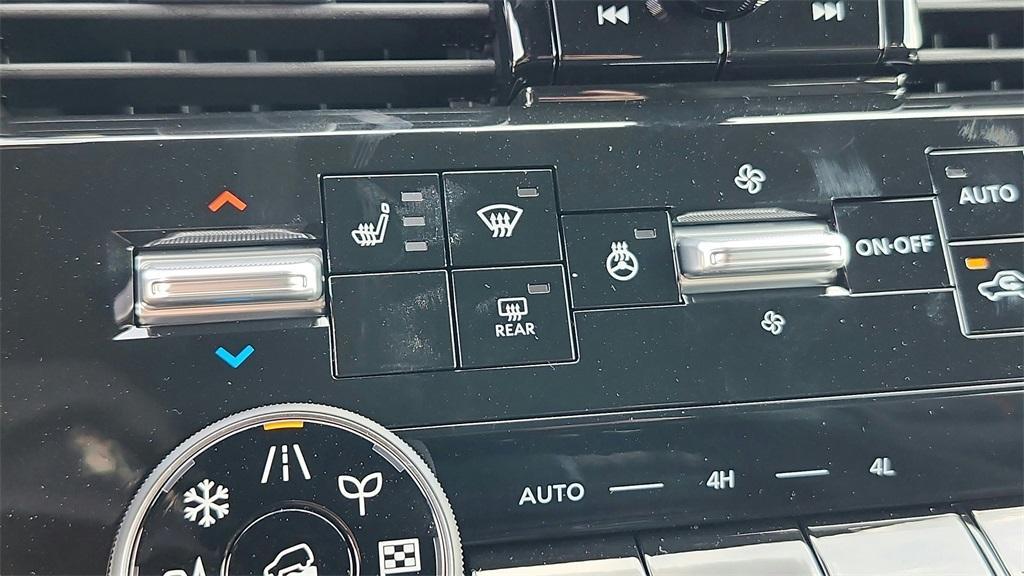 new 2025 Nissan Armada car, priced at $70,200