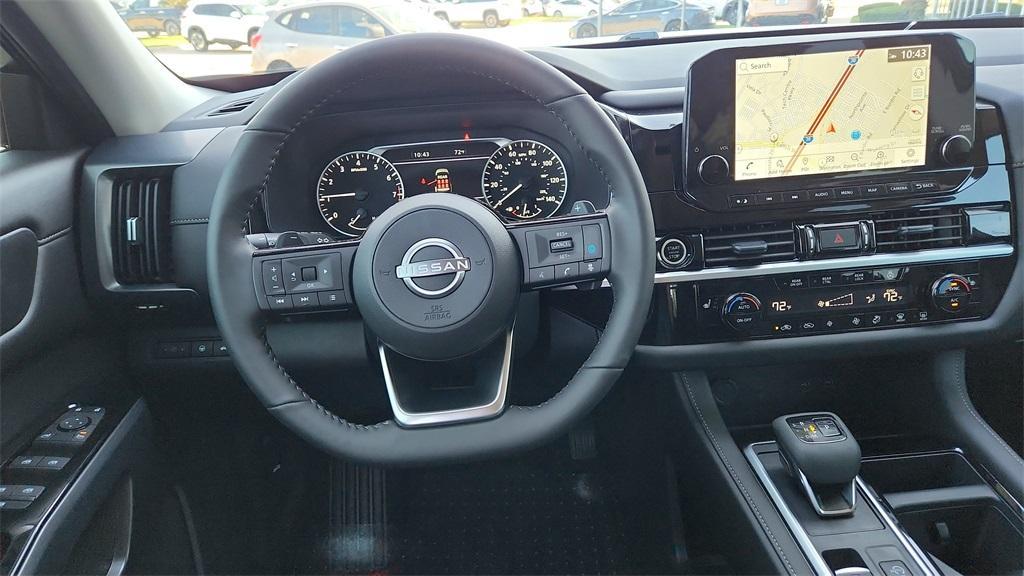 new 2025 Nissan Pathfinder car, priced at $41,202