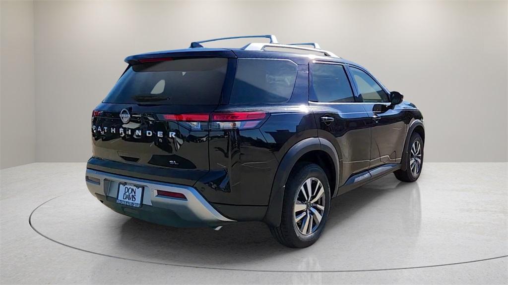 new 2025 Nissan Pathfinder car, priced at $41,202