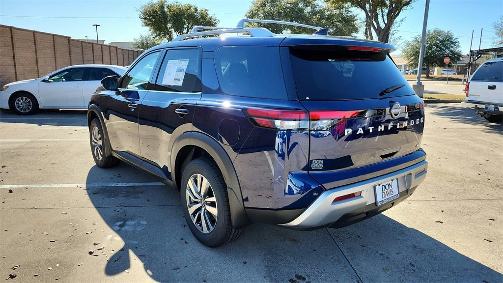 new 2025 Nissan Pathfinder car, priced at $40,861