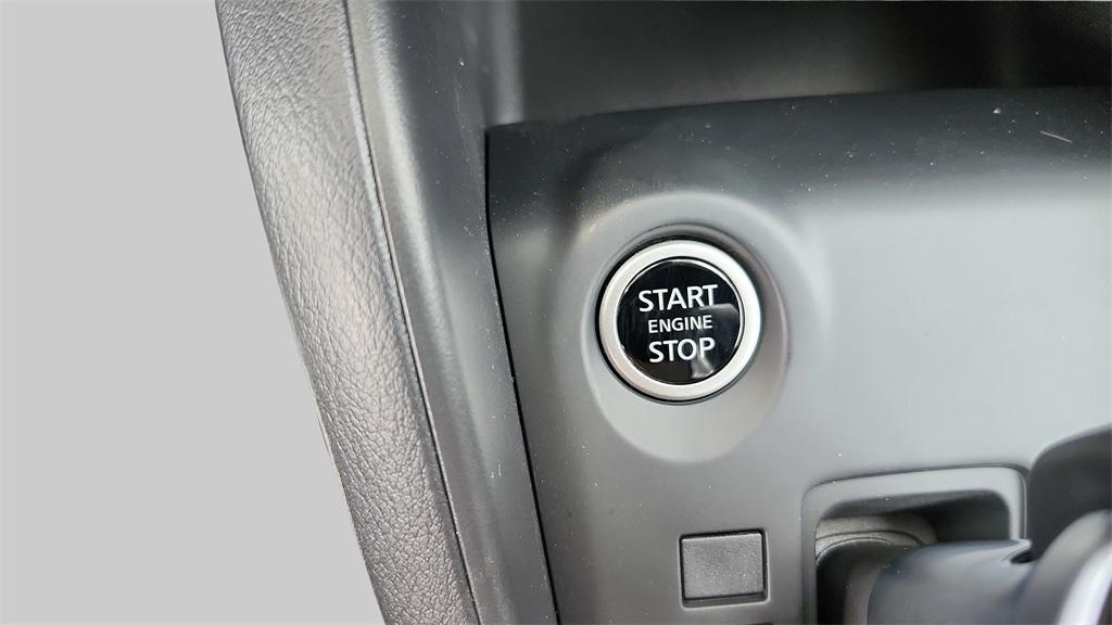 new 2025 Nissan Kicks Play car, priced at $19,347