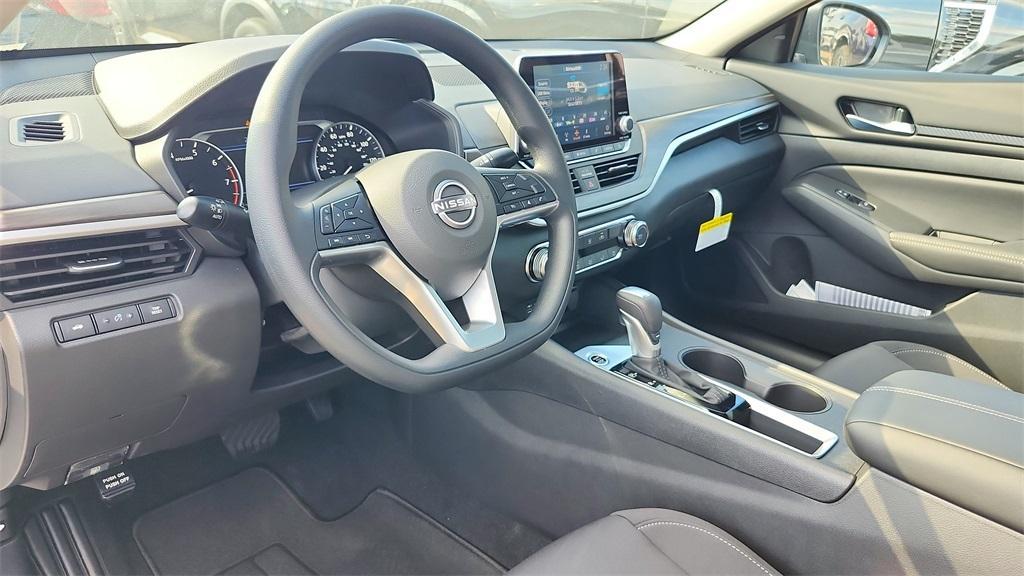 new 2025 Nissan Altima car, priced at $24,646