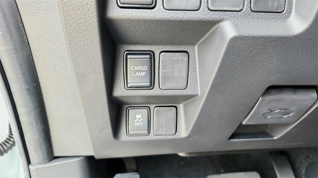 new 2025 Nissan Frontier car, priced at $40,054