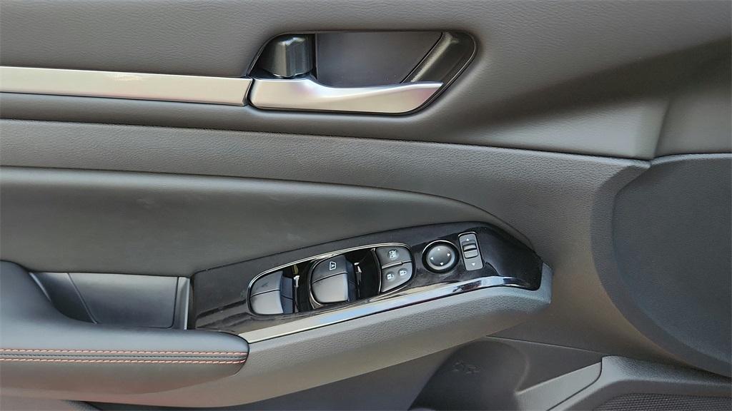 new 2025 Nissan Altima car, priced at $28,437