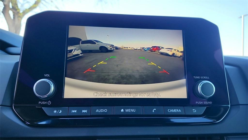 new 2025 Nissan Pathfinder car, priced at $32,650