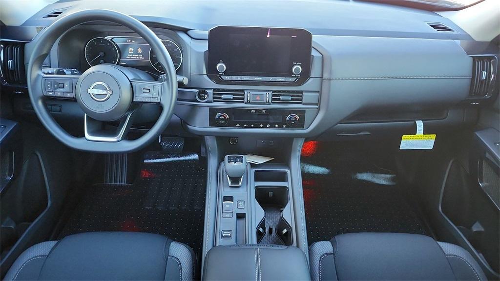 new 2025 Nissan Pathfinder car, priced at $32,650