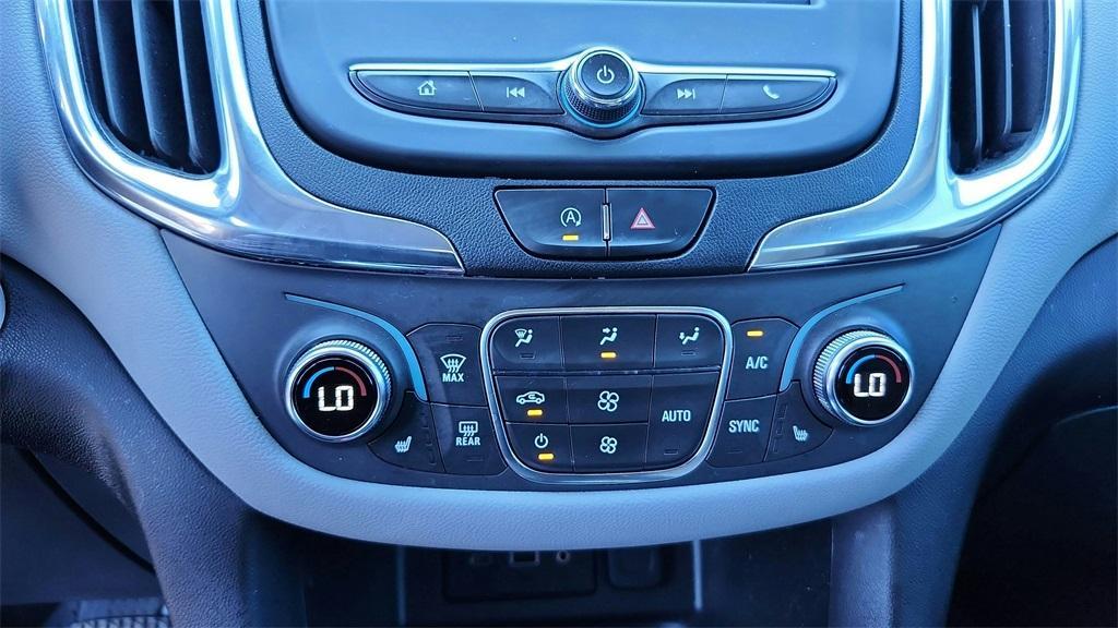 used 2022 Chevrolet Equinox car, priced at $15,966