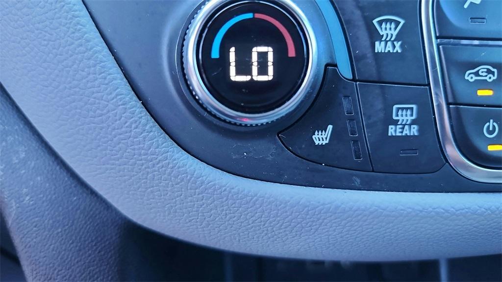 used 2022 Chevrolet Equinox car, priced at $15,966