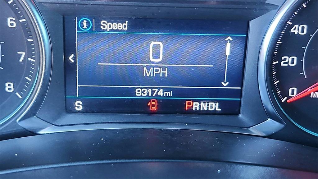 used 2022 Chevrolet Equinox car, priced at $15,966