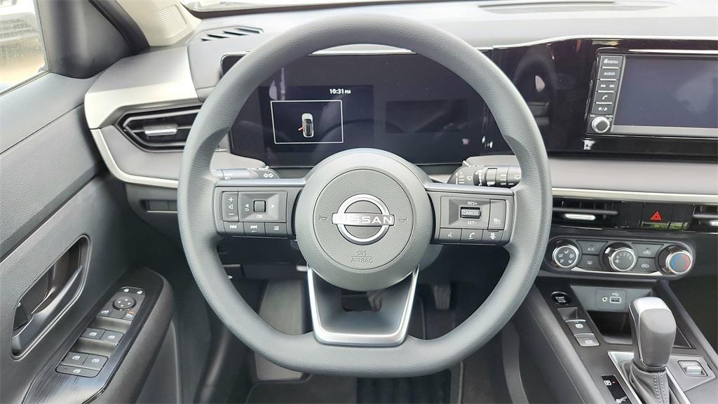 new 2025 Nissan Kicks car, priced at $23,220