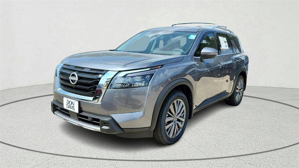 new 2025 Nissan Pathfinder car, priced at $42,116