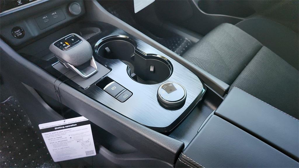 new 2025 Nissan Rogue car, priced at $33,250