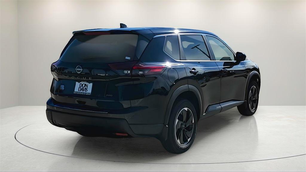 new 2025 Nissan Rogue car, priced at $33,250