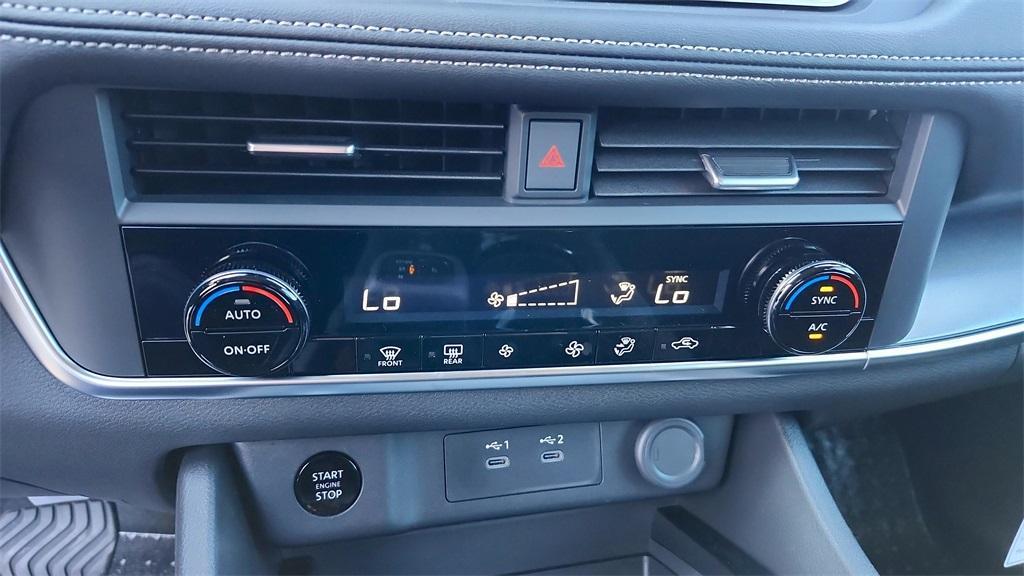 new 2025 Nissan Rogue car, priced at $33,250