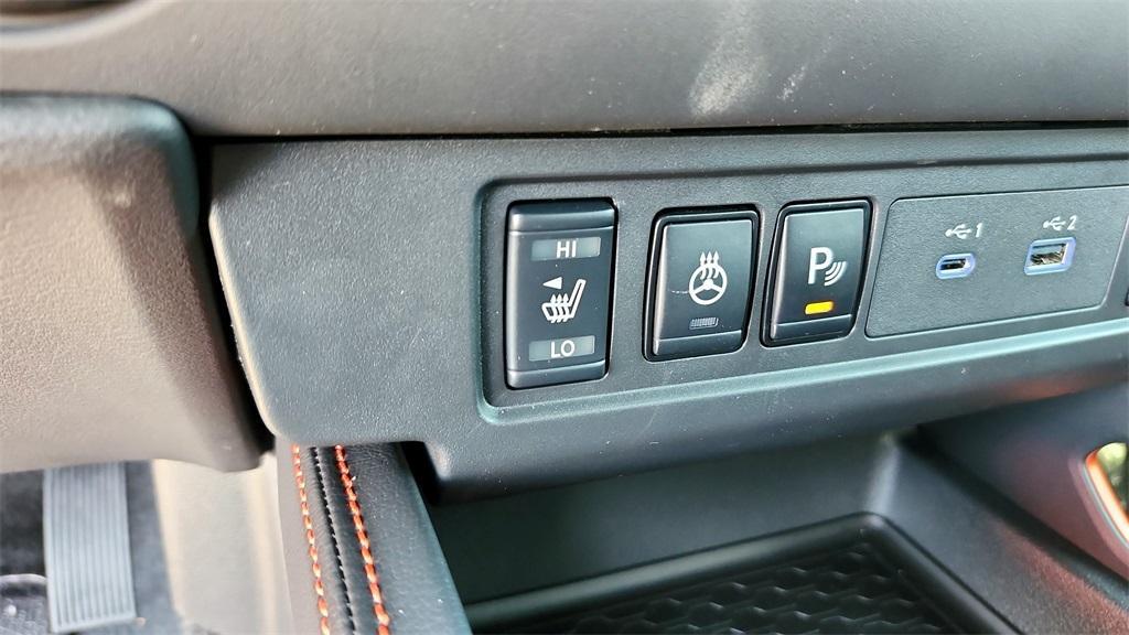 new 2025 Nissan Frontier car, priced at $45,800