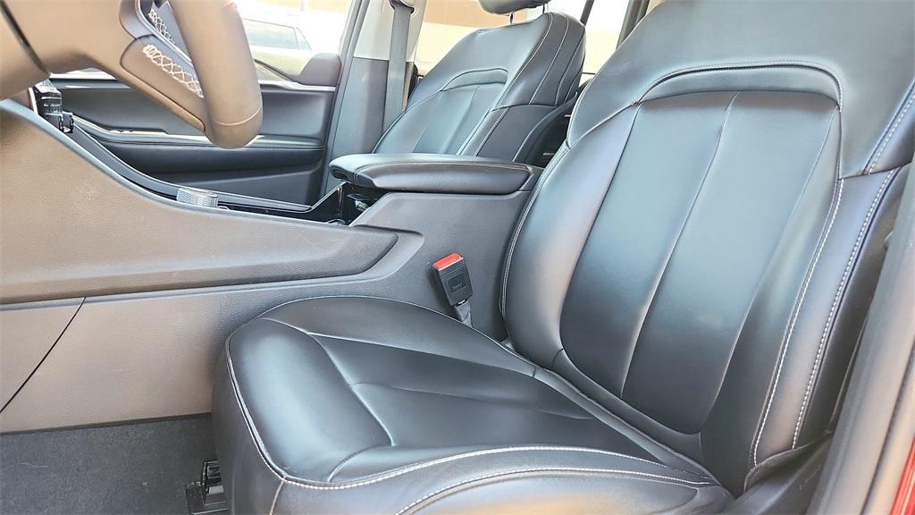 used 2023 Jeep Grand Cherokee 4xe car, priced at $28,390