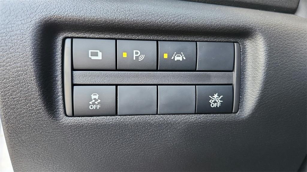 new 2025 Nissan Versa car, priced at $20,037