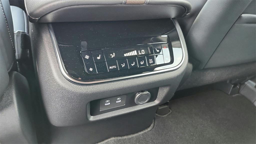 new 2025 Nissan Armada car, priced at $69,442