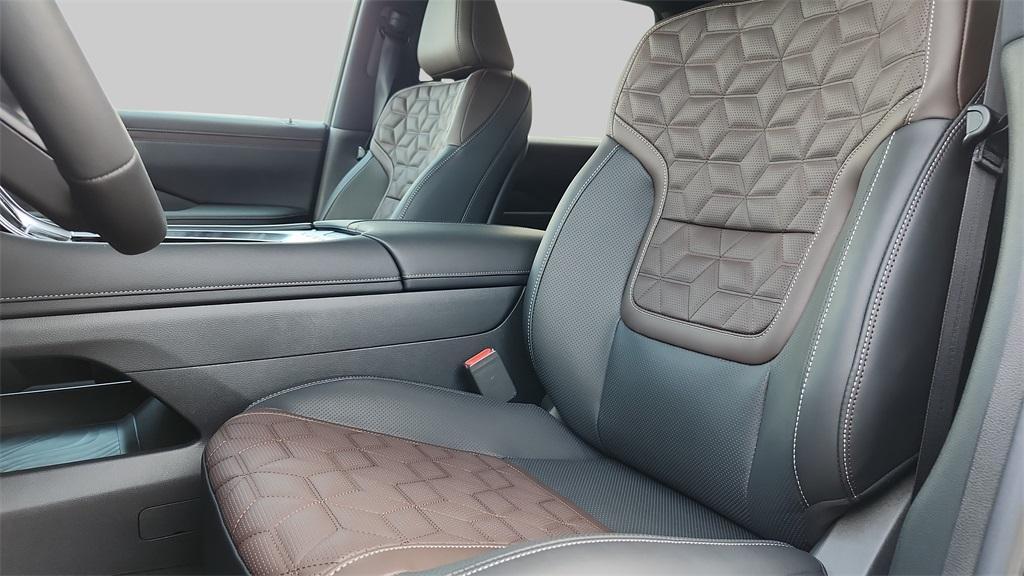 new 2025 Nissan Armada car, priced at $69,442