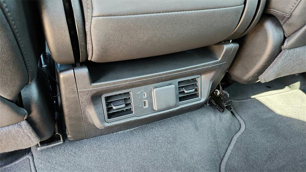 used 2024 GMC Sierra 1500 car, priced at $44,400