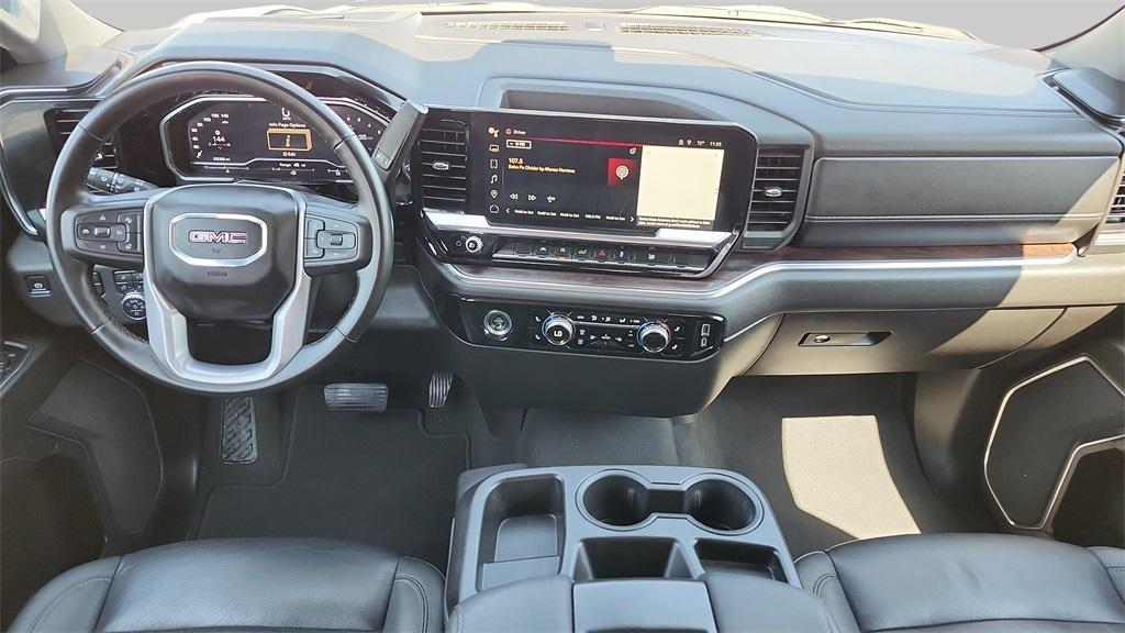 used 2024 GMC Sierra 1500 car, priced at $44,400