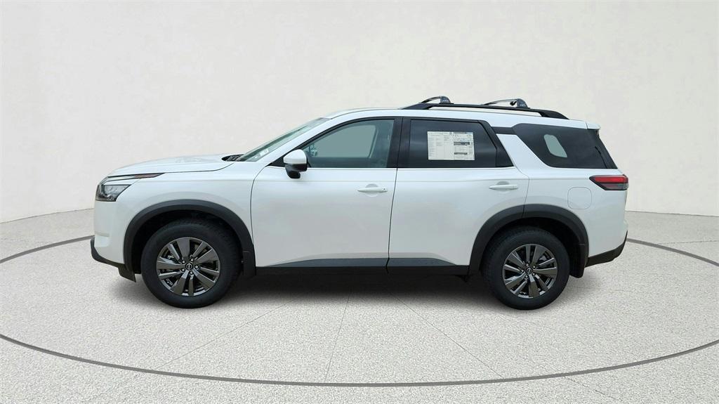new 2025 Nissan Pathfinder car, priced at $36,274