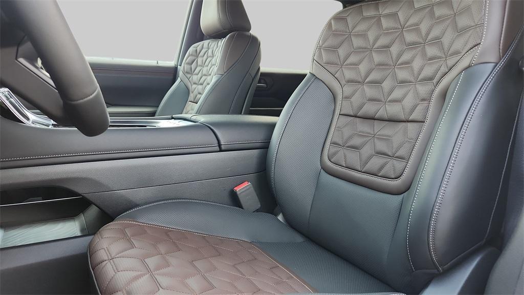 new 2025 Nissan Armada car, priced at $68,710