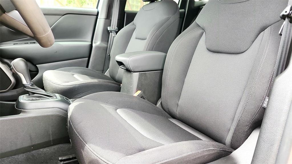 used 2023 Jeep Renegade car, priced at $20,891