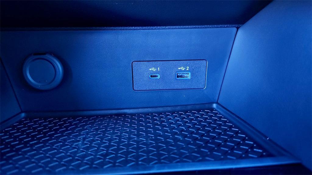 new 2025 Nissan Pathfinder car, priced at $36,866