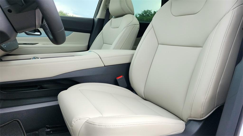 new 2025 Nissan Murano car, priced at $46,936