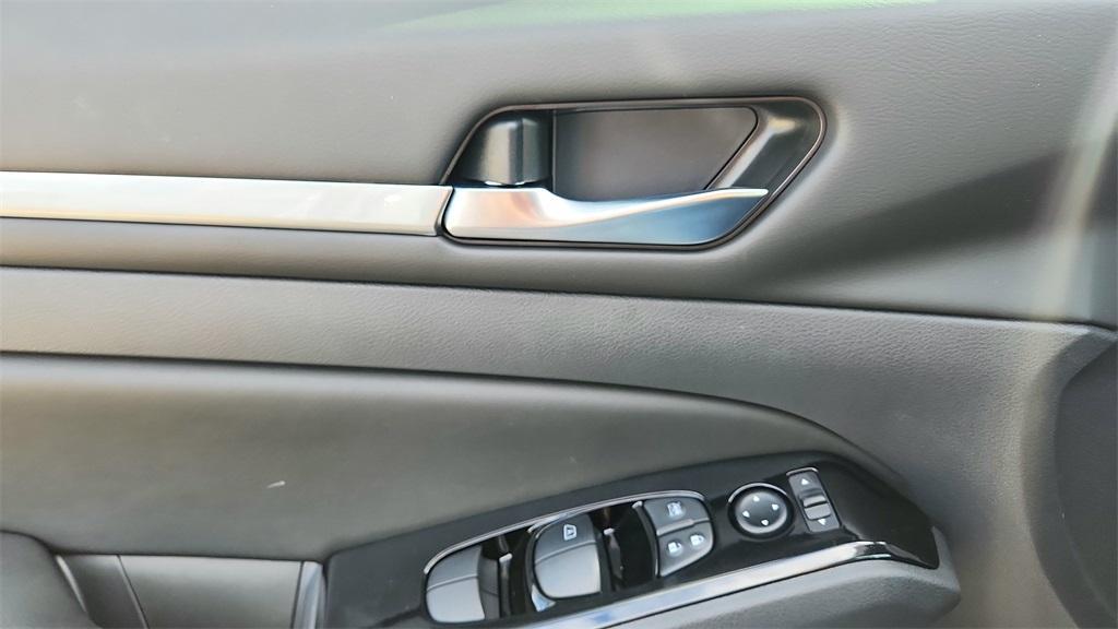 new 2025 Nissan Altima car, priced at $26,637
